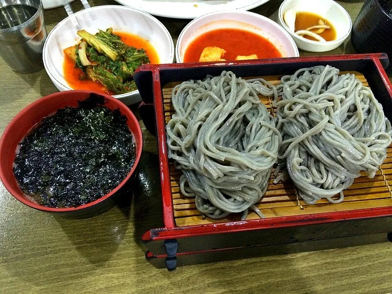 메밀국수는 소주 안주가 될수 있읍니까