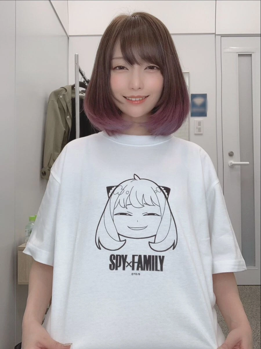 만화에서만 지을 수 있는 표정이라 생각했는데.jpg