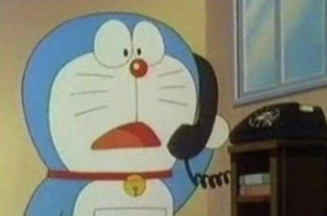 미래인이 과거로 넘어와 일본음식 스고이 하는 만화